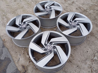 R17 5x112. Golf 5,6,7,8 foto 4