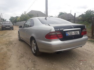 Mercedes CLK Class foto 4