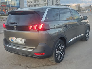 Peugeot 5008 foto 3