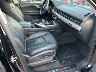 Audi Q7 foto 14