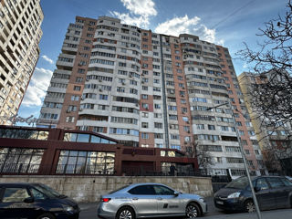 3-комн. кв., 78 м², 13/17 эт.