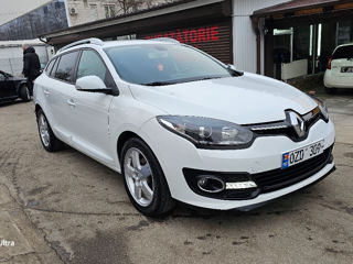 Renault Megane foto 2