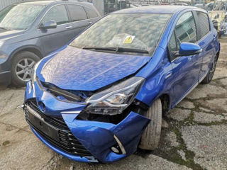 Dezmemram Toyota Yaris avem tot foto 8