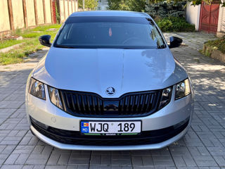 Skoda Octavia foto 1