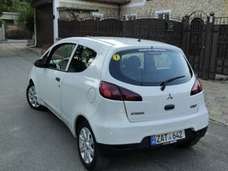 Mitsubishi Colt foto 2