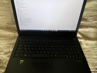 Vând laptop Asus M570D, Bun pentru Gaming
