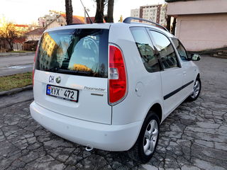 Skoda Roomster foto 2