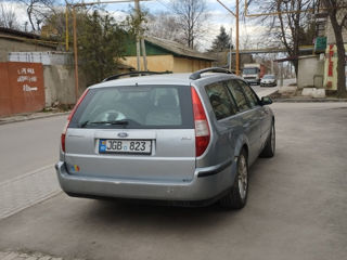 Ford Mondeo foto 2