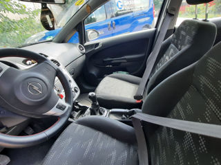 Opel Corsa foto 1