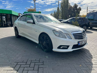 Mercedes E-Class foto 3