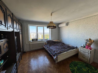 Apartament cu 2 camere, 53 m², Botanica, Chișinău foto 1