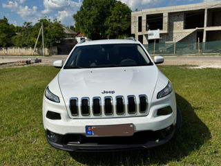 Jeep Grand Cherokee фото 0