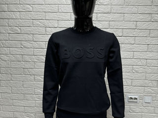 Pulover Hugo Boss