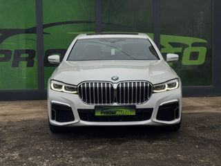 BMW 7 Series foto 3