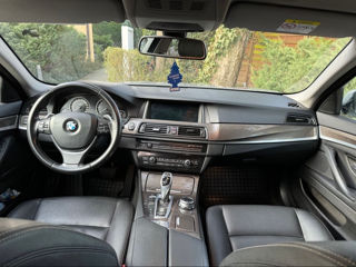 BMW 5 Series foto 6