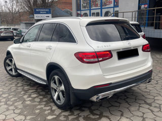 Mercedes GLC foto 3