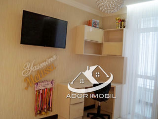 Apartament cu 2 camere, 91 m², Centru, Chișinău foto 5