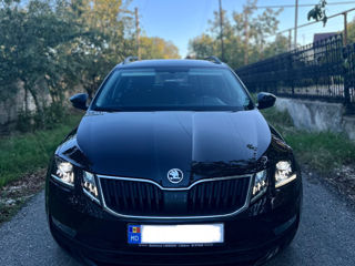 Skoda Octavia foto 3