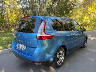 Renault Scenic foto 3