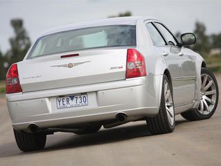 Chrysler 300c foto 8