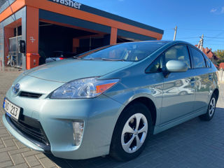 Toyota Prius foto 1