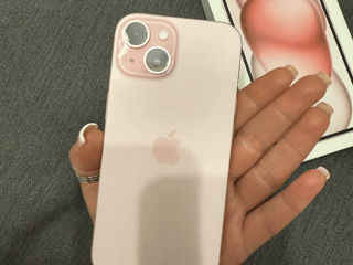 iPhone 15 128 GB pink