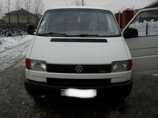 Volkswagen Transporter foto 1