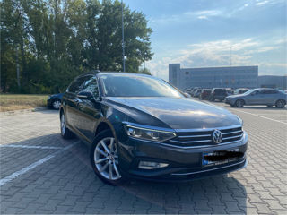 Volkswagen Passat foto 1