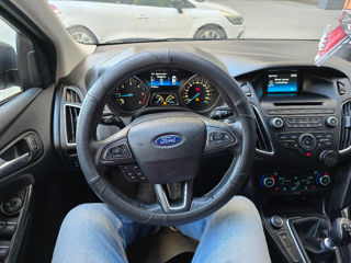 Ford Focus foto 10