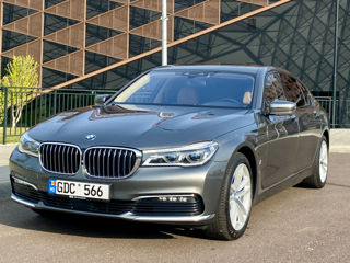 BMW 7 Series foto 3