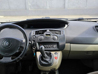 Renault Grand Scenic foto 7