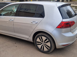 Volkswagen Golf foto 2