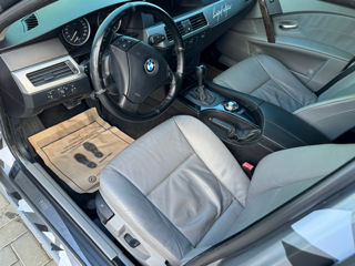 BMW 5 Series foto 3