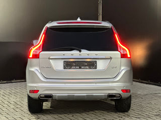 Volvo XC60 foto 5