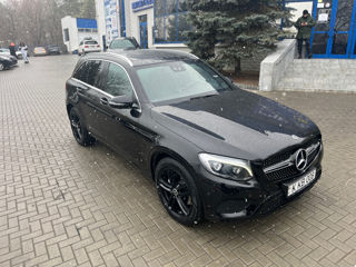 Mercedes GLC foto 2