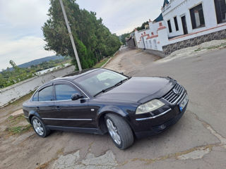 Volkswagen Passat foto 2