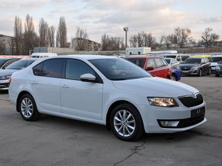 Skoda Octavia foto 3