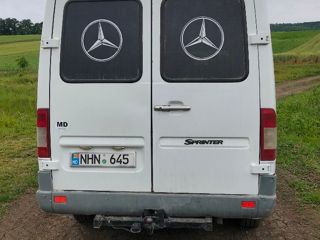 Mercedes foto 4