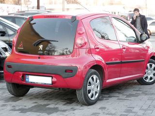 Peugeot 107 foto 4