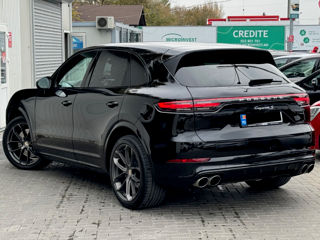 Porsche Cayenne foto 4