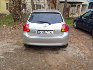 Toyota Auris foto 4