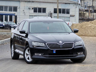 Skoda Superb foto 7