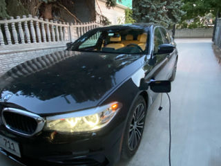 BMW 5 Series foto 10