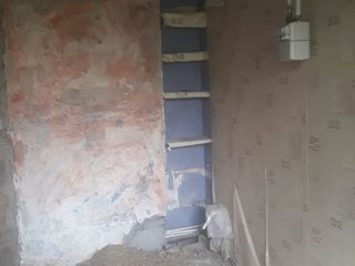 De vinzare apartament cu 2 odai, etajul I, in stadie de reparatie, Cantemir foto 4