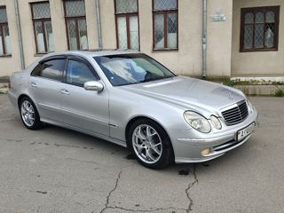 Mercedes E-Class