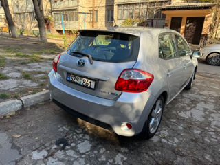 Toyota Auris foto 3