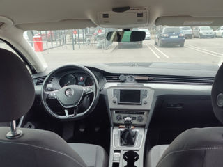 Volkswagen Passat foto 6