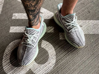 Adidas Yeezy Boost 350 Blue Tint foto 3