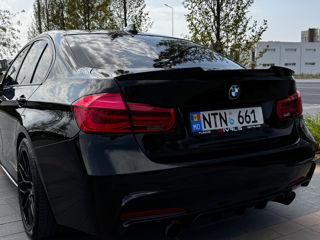 BMW 3 Series foto 7