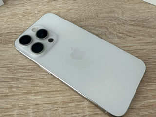 Iphone 15 Pro White foto 2